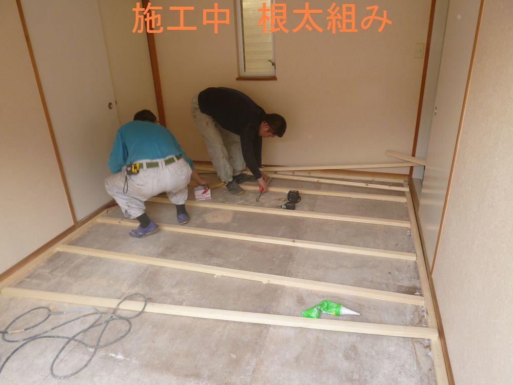平成26年4月17日　松戸市　アパート　フローリング工事　施工中1.jpg